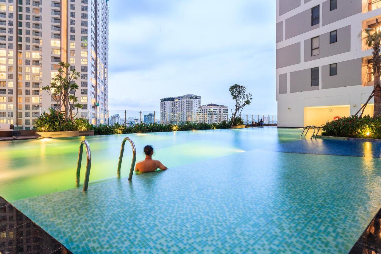 River Gate Building - Le Meridien Pool & Gym Ho Chi Minh City